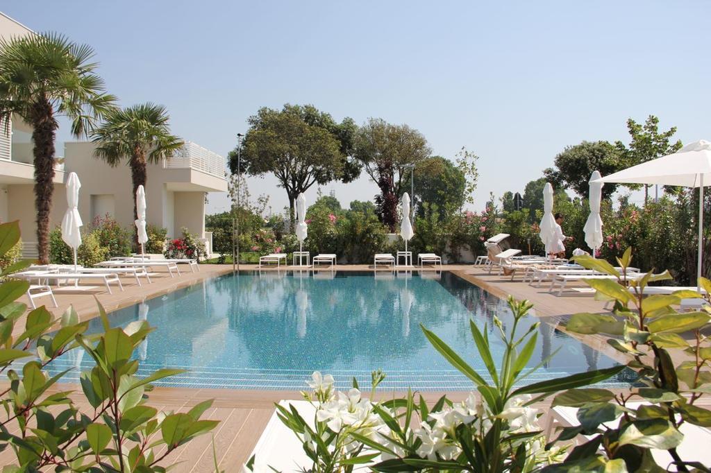Sabbhia Apartment Lido di Jesolo Bagian luar foto