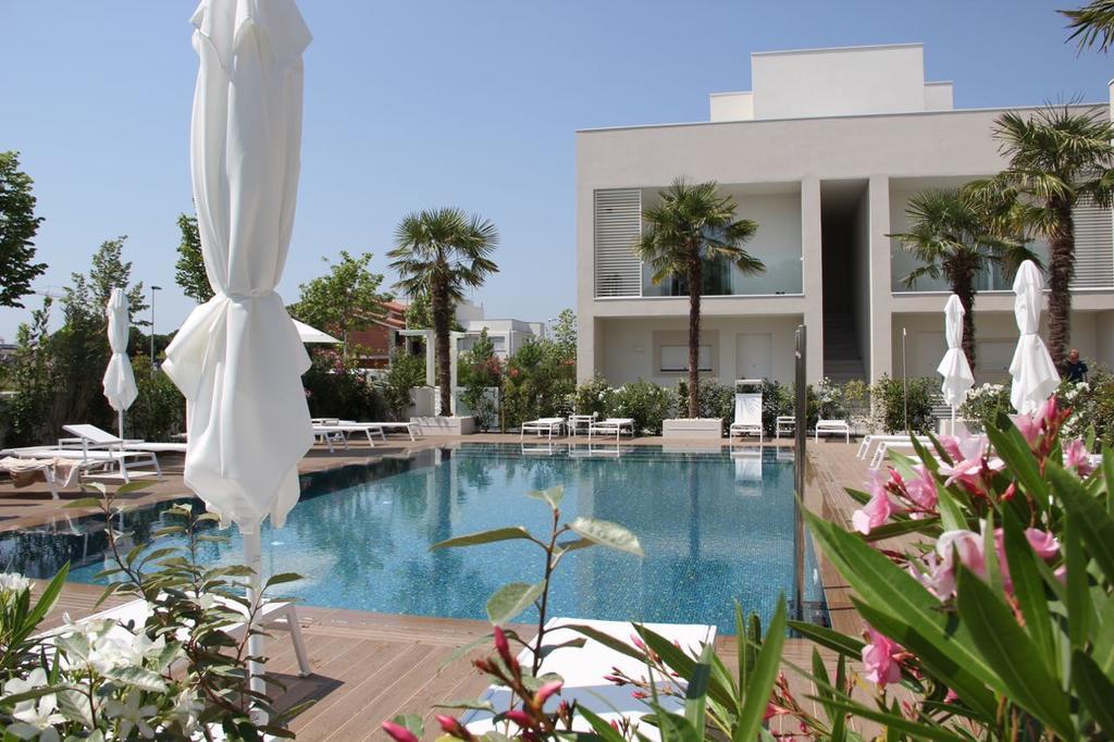 Sabbhia Apartment Lido di Jesolo Bagian luar foto