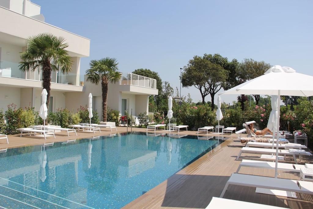 Sabbhia Apartment Lido di Jesolo Bagian luar foto