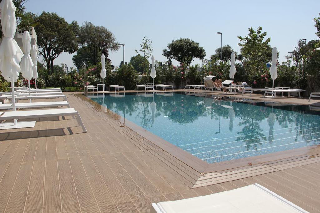 Sabbhia Apartment Lido di Jesolo Bagian luar foto